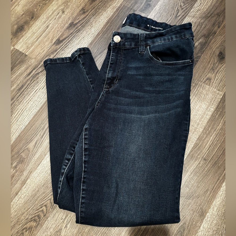 Women’s Straight Leg Jeans - Dark Indigo Wash